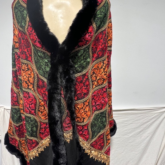 Pashmina shawl stole scarf for women | Wedding shawl | Bridal shawl |with fur - Picture 11 of 11